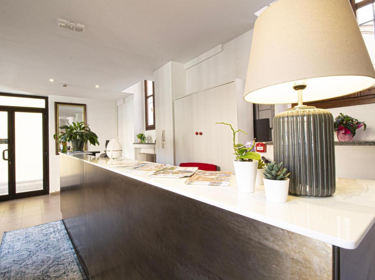 Hotel Tornielli 9 By Lvg Hotel Collection Novare Extérieur photo